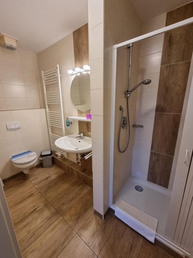 Hotel Pension Nordseewelle Norddeich  Ngoại thất bức ảnh